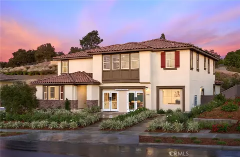 2016 Saguaro Gln, Escondido, CA 92025