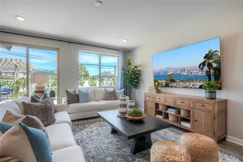 2046 Woolem Pl, Escondido, CA 92026