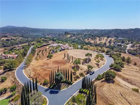 4034 Bridlewood Rd, Fallbrook, CA 92028