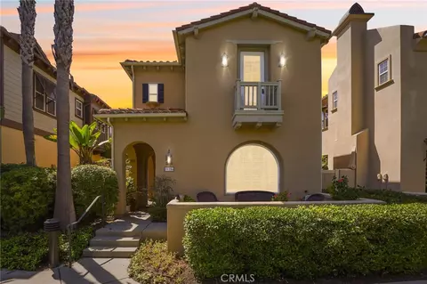 21254 Lorca Cir, Huntington Beach, CA 92648