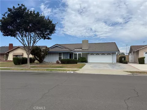 10786 Mitchell Dr, Stanton, CA 90680