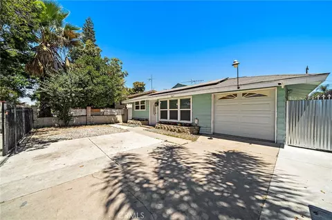 301 N Bewley St, Santa Ana, CA 92703