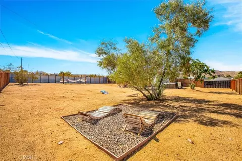 Exterior - 61853 Grand View Cir, Joshua Tree, CA 92252 photo 16 of 22