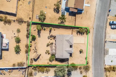 View/Area - 61853 Grand View Cir, Joshua Tree, CA 92252 photo 9 of 15