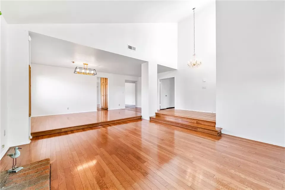 Living - 15946 Clarendon St, Fountain Valley, CA 92708 photo 5 of 14