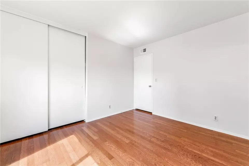 Bedroom - 15946 Clarendon St, Fountain Valley, CA 92708 photo 7 of 10