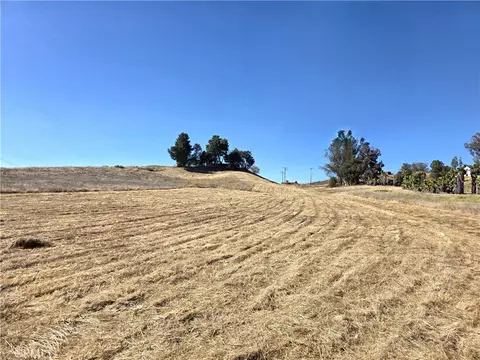 30925 Nicolas Rd, Temecula, CA 92591 photo 18