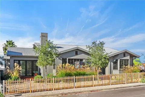 337 Holmwood Dr, Newport Beach, CA 92663