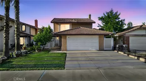 136 Elmtree Dr, Perris, CA 92571