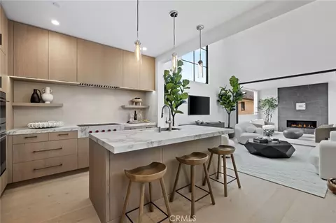 506 Avocado Ave, Corona Del Mar, CA 92625