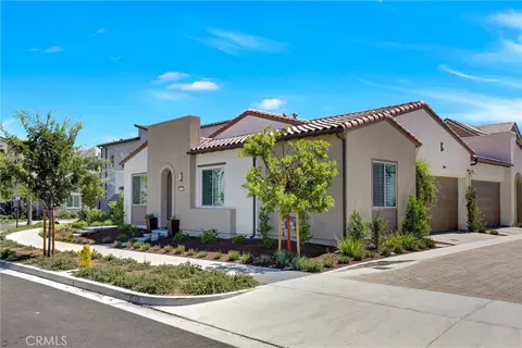 908 Sunrise Rd, Rancho Mission Viejo, CA 92694