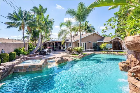 1239 N Jodi St, Villa Park, CA 92867