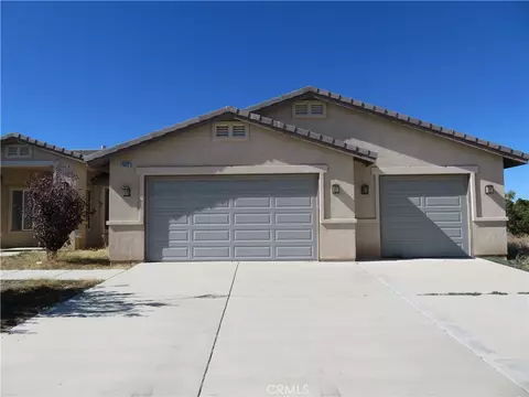 9322 Hollywood Ct, Phelan, CA 92371