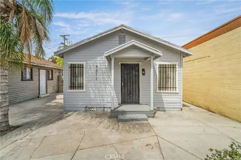 9311 S Broadway, Los Angeles, CA 90003