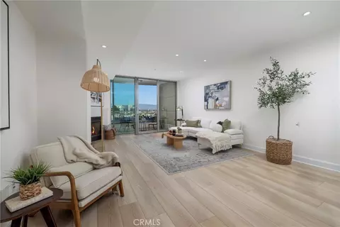 Living - 3072 Scholarship, Irvine, CA 92612 photo 2 of 7