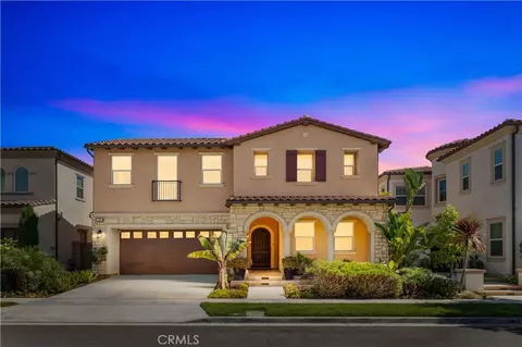 28 Caspian, Lake Forest, CA 92630