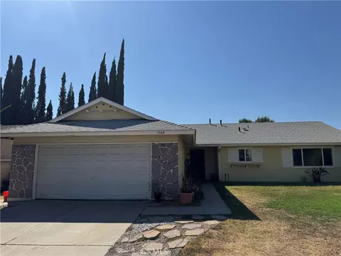 1564 Olive Tree Ln, Highland, CA 92346