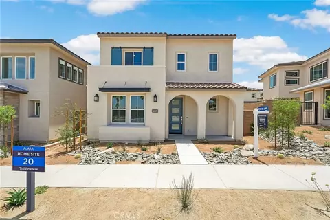36354 Warren Dr, Palm Desert, CA 92211