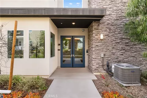 189 Sash #189, Irvine, CA 92618