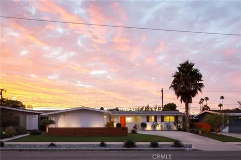3133 Bermuda Dr, Costa Mesa, CA 92626