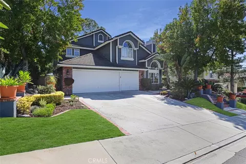 25652 Nottingham Ct, Laguna Hills, CA 92656
