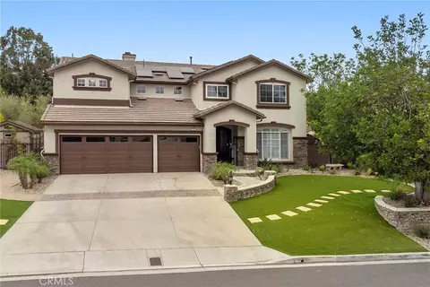 4 Kingfisher Ct, Trabuco Canyon, CA 92679