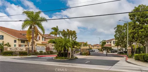 13688 Eastbridge, Westminster, CA 92683