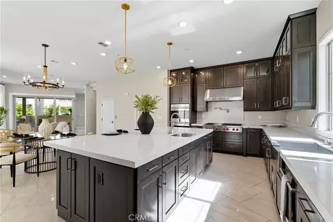 186 Stellar, Irvine, CA 92618