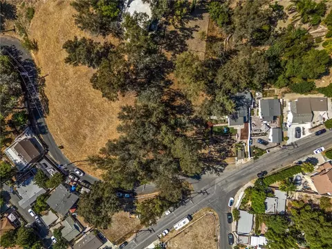 4993 E Dartmouth, Los Angeles, CA 90032