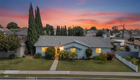 13582 Springdale St, Westminster, CA 92683