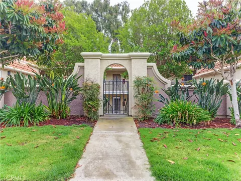 5529 Via La Mesa #C, Laguna Woods, CA 92637
