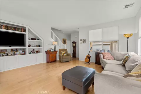 17823 Poplar Ct, Carson, CA 90746