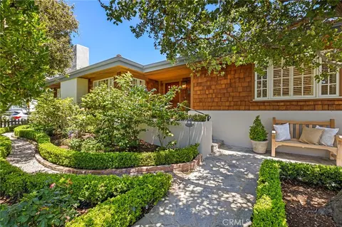 169 Mcknight Dr, Laguna Beach, CA 92651