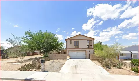 14166 Riviera Dr, Victorville, CA 92395