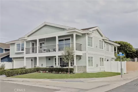 17982 Whitford Ln, Huntington Beach, CA 92649