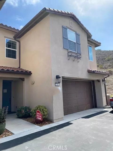 308 Fraser Pt, Camarillo, CA 93012