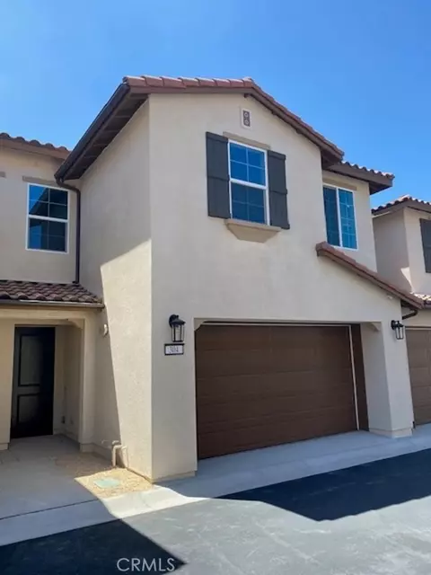 304 Fraser Pt, Camarillo, CA 93012