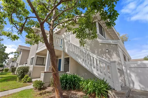 69 Tarocco, Irvine, CA 92618