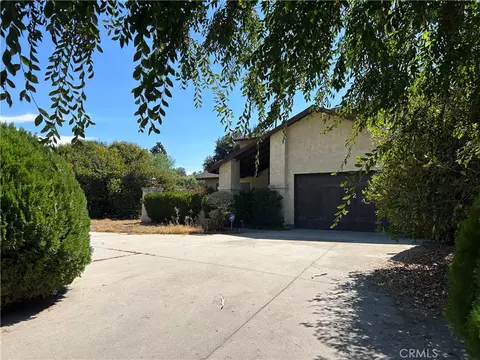 724 E Palm Ave, Redlands, CA 92374