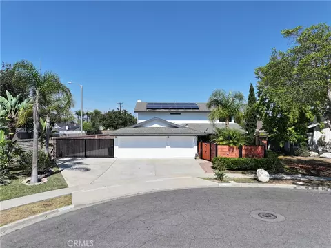 2798 Redwing, Costa Mesa, CA 92626