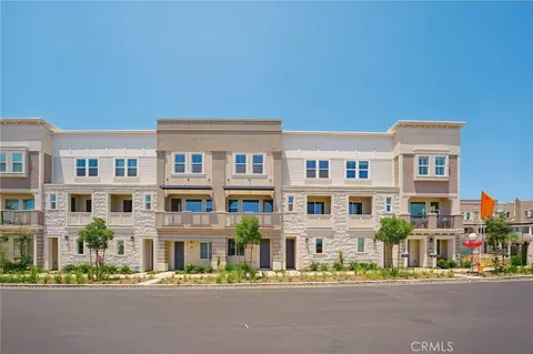 125 Towns Ave, Upland, CA 91786