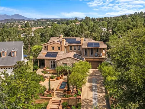6 Pistoria, Ladera Ranch, CA 92694