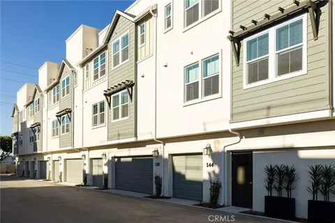 136 S Tulip Ave, Compton, CA 90220 photo 2