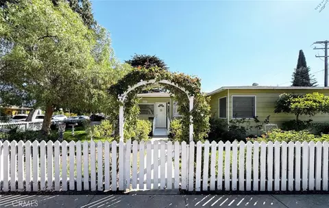 526 W Water St, Anaheim, CA 92805