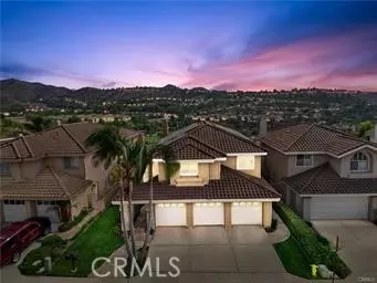 8596 E Canyon Vista Dr, Anaheim, CA 92808