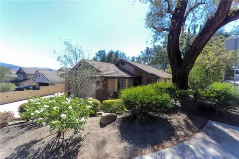 19316 Sycamore Gln, Portola Hills, CA 92679