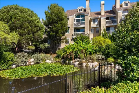 20251 Cape Coral Ln #315, Huntington Beach, CA 92646