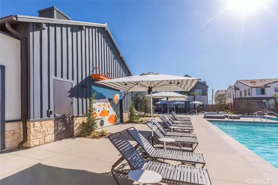 Exterior - 4053 S Sunflower Paseo S, Ontario, CA 91761 photo 12 of 26