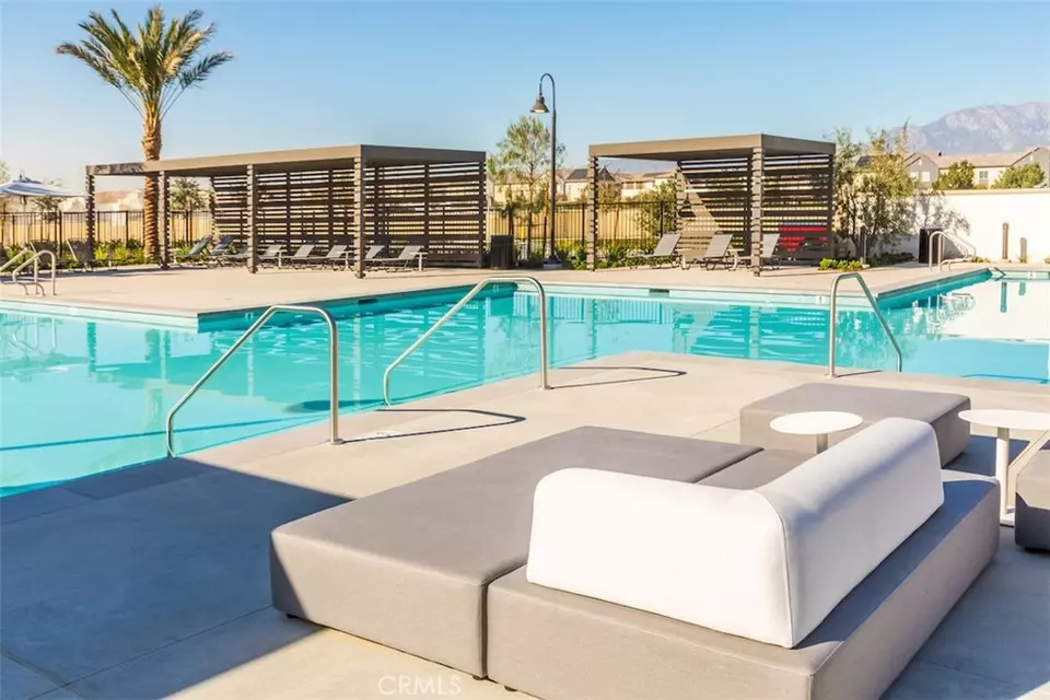 Exterior - 4053 S Sunflower Paseo S, Ontario, CA 91761 photo 16 of 26