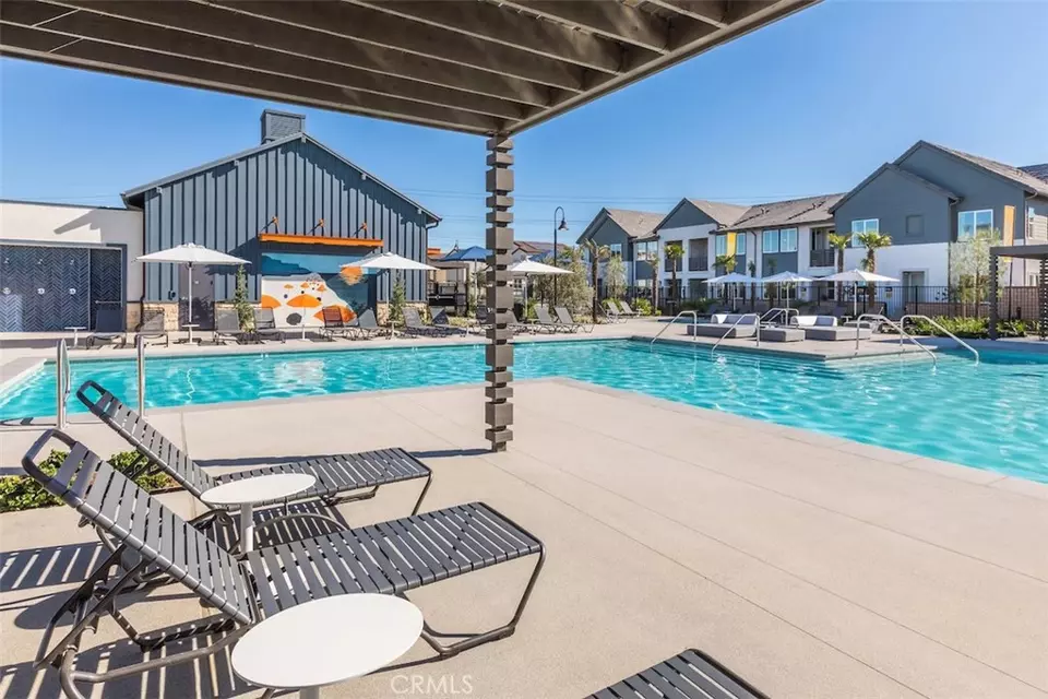 Exterior - 4053 S Sunflower Paseo S, Ontario, CA 91761 photo 13 of 26